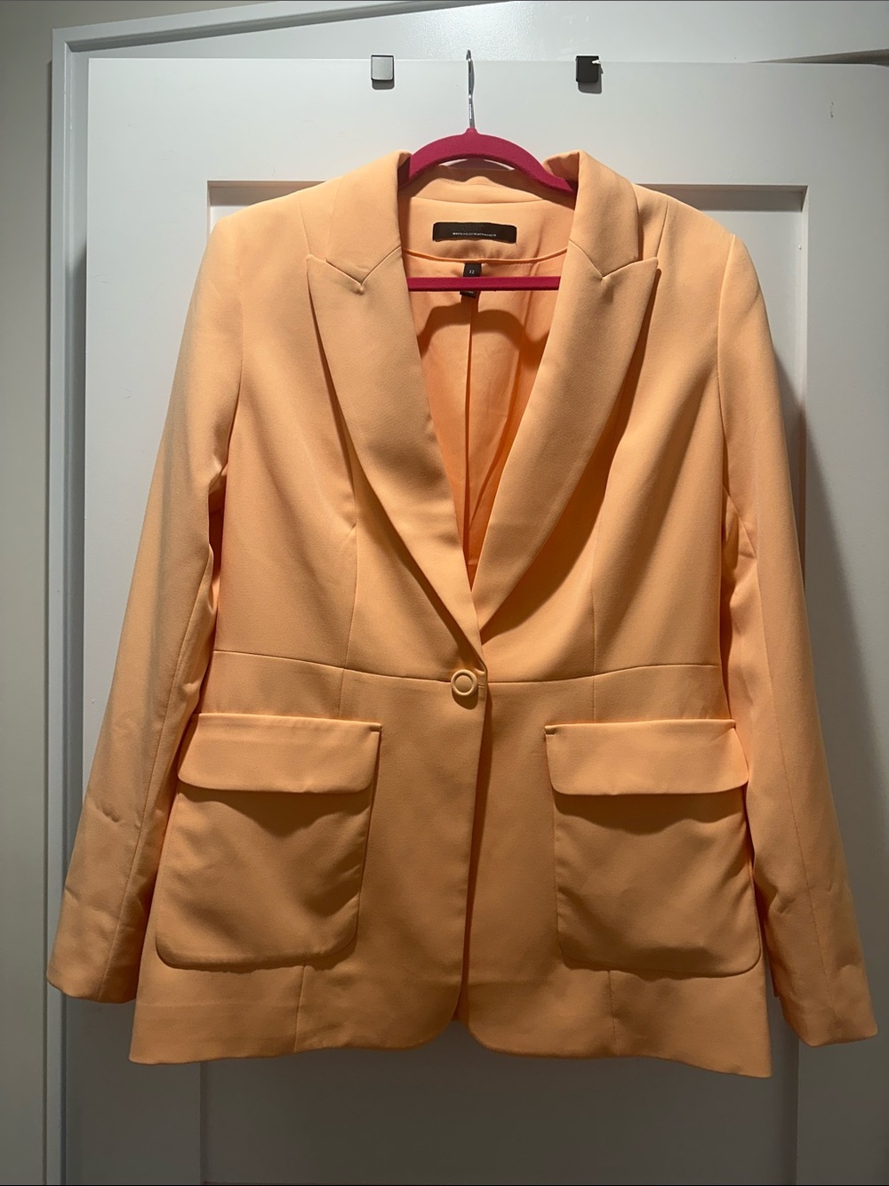 White House Black Market Peach Single-Button Notch Lapel Blazer